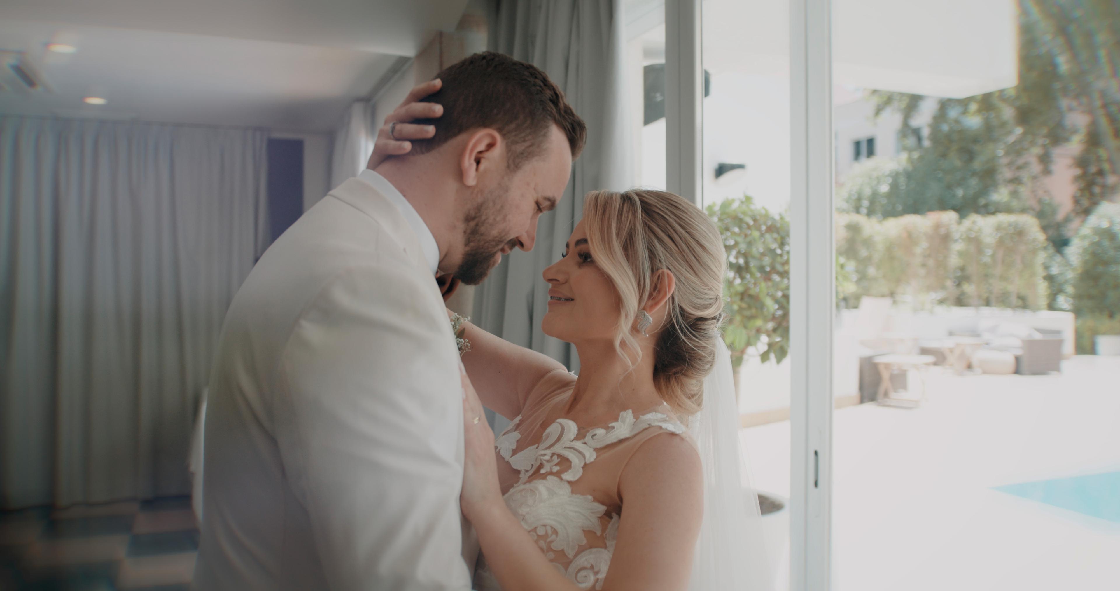 Intimate portrait of the couple